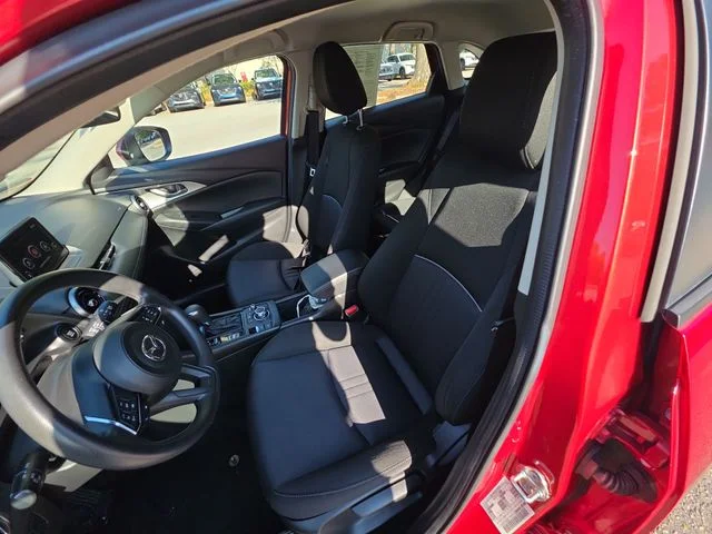 Used 2019 Red Mazda Sport image 11
