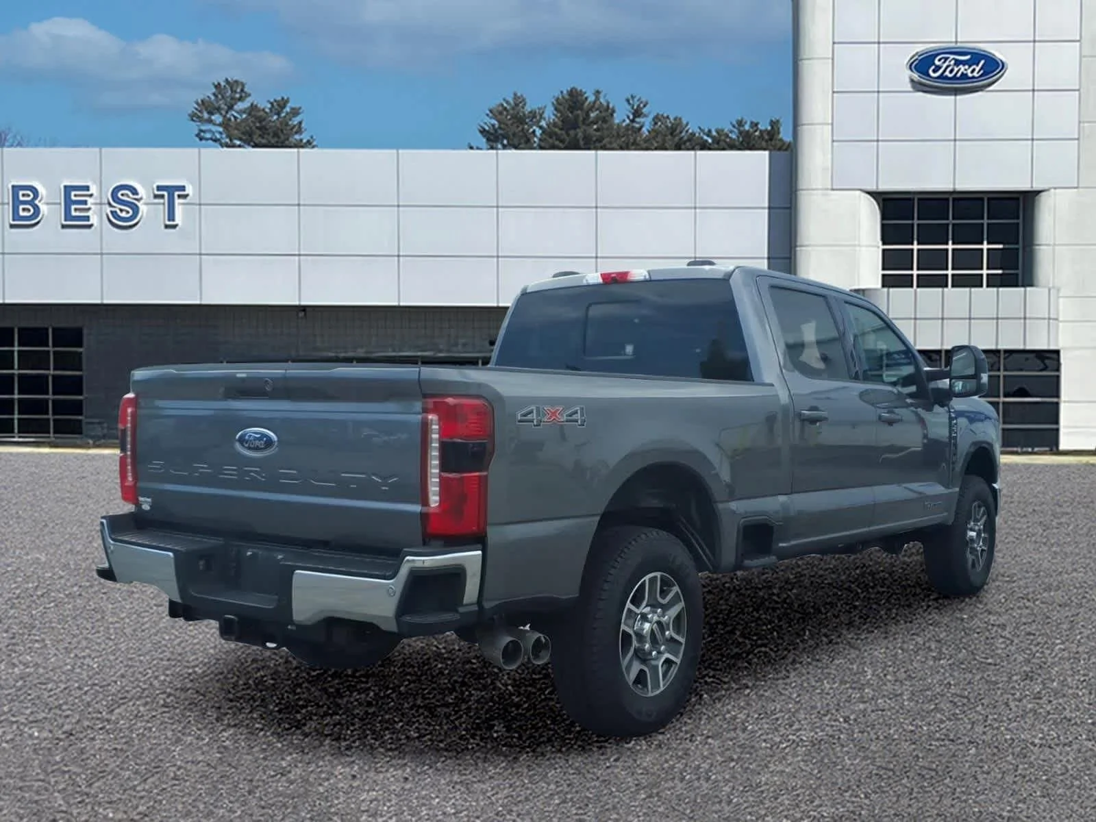 Used 2024 Carbonized Gray Metallic Ford LARIAT image 7
