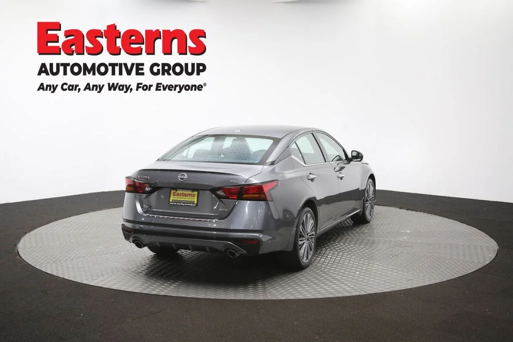 Used 2023 Gray Nissan 2.5 SL image 32