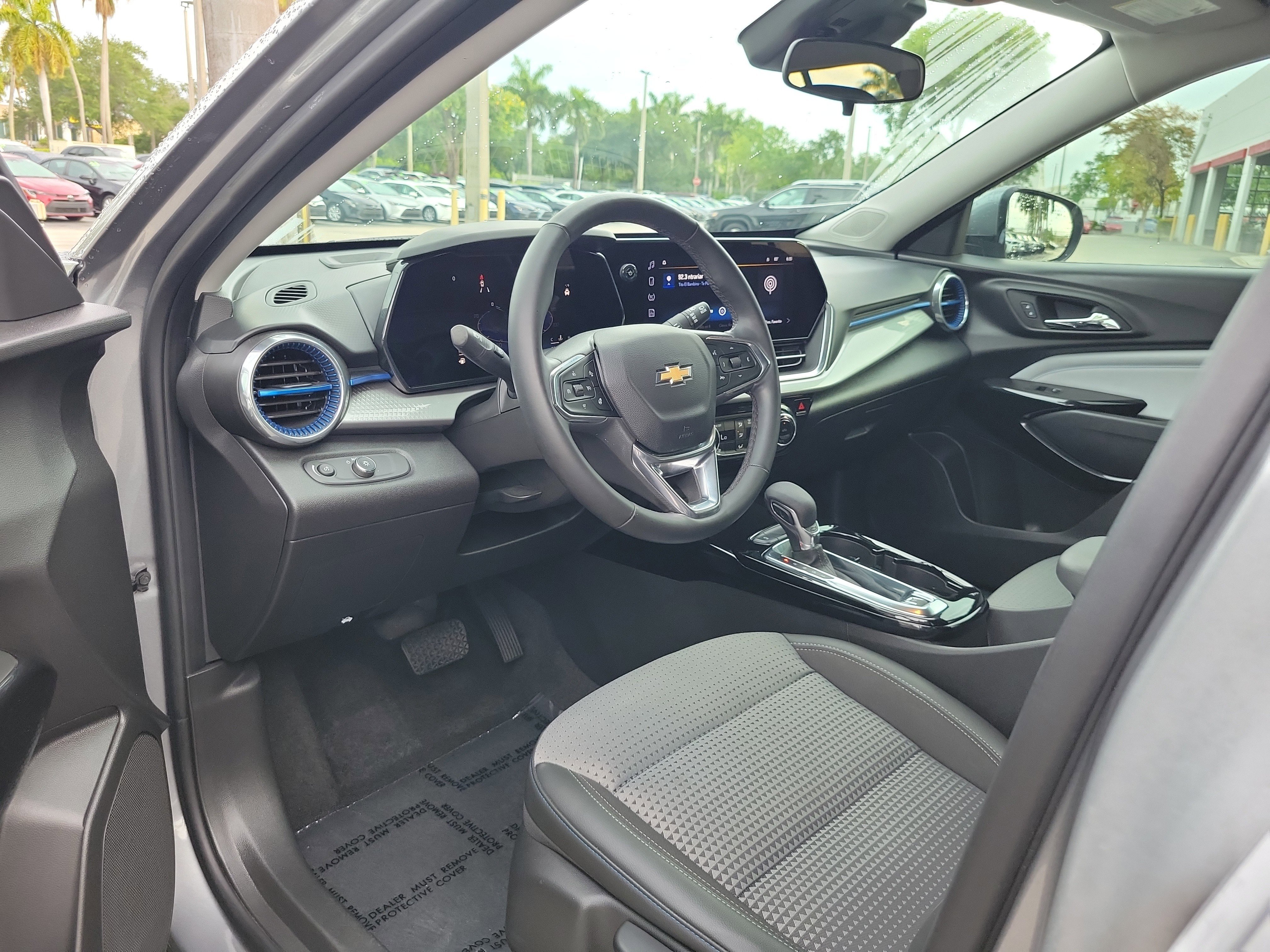 Used 2025 Sterling Gray Metallic Chevrolet LT image 11