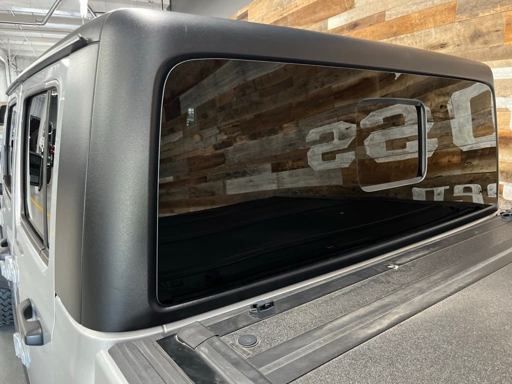 Used 2022 Silver Jeep Rubicon image 20