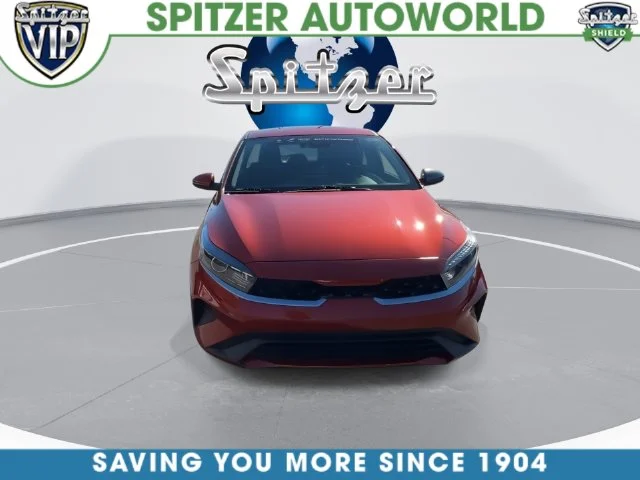 Used 2023 Red Kia LXS image 6