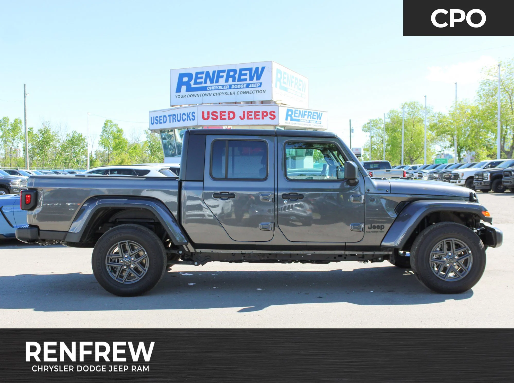 Certified Used 2024 Grey Jeep Sport S * V6 | Heated Seats | Adaptive Cruise | Apple CarPlay | Backup Camera image 1