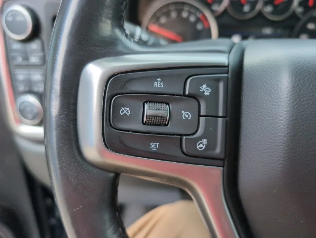 2021 Chevrolet Silverado 1500 LTZ - Photo 18