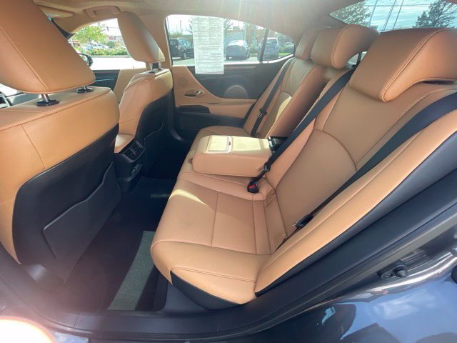 Used 2024 Gray Lexus 350 image 33