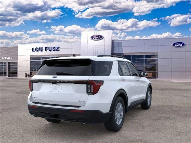 New 2026 Star White Metallic Tri-Coat Ford Active image 8