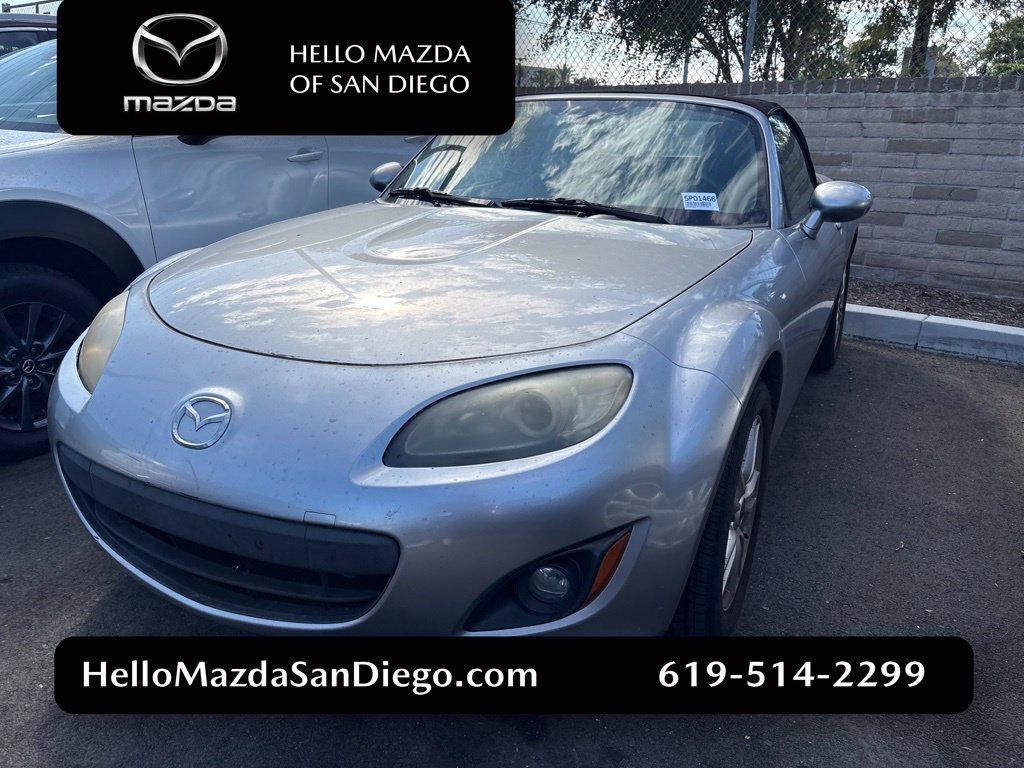 Used 2012 Liquid Silver Metallic Mazda Sport image 1