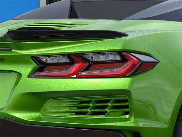 New 2026 Roswell Green Metallic Chevrolet 2LZ image 11