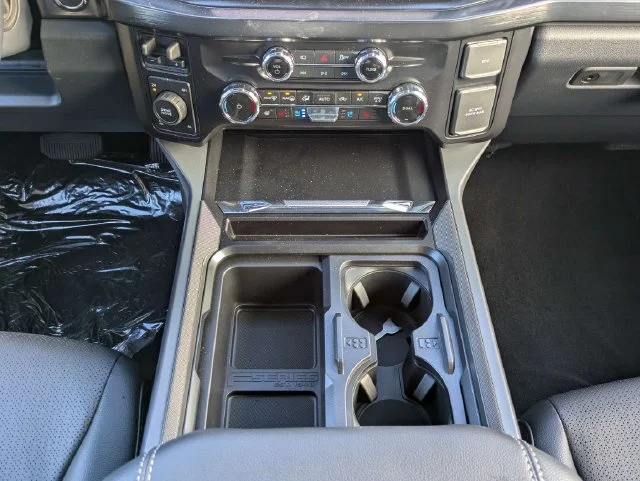 New 2027 Agate Black Metallic Ford F-250® Lariat® image 18