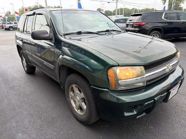 Used 2004 Dark Green Metallic Chevrolet LS image 2