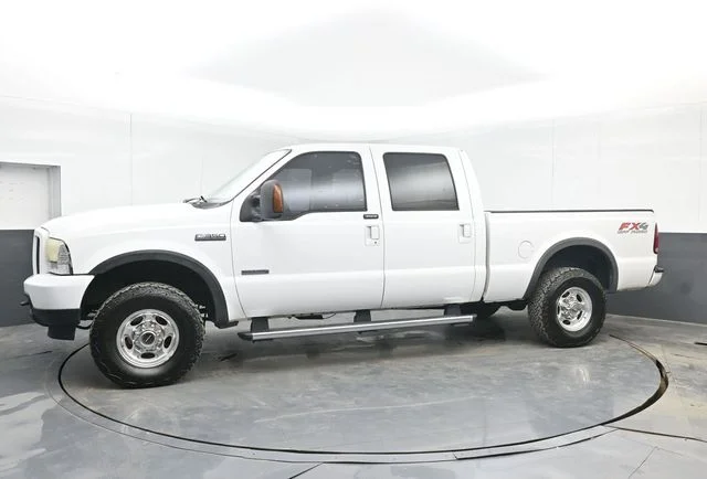 Used 2004 Beige Ford XLT image 10
