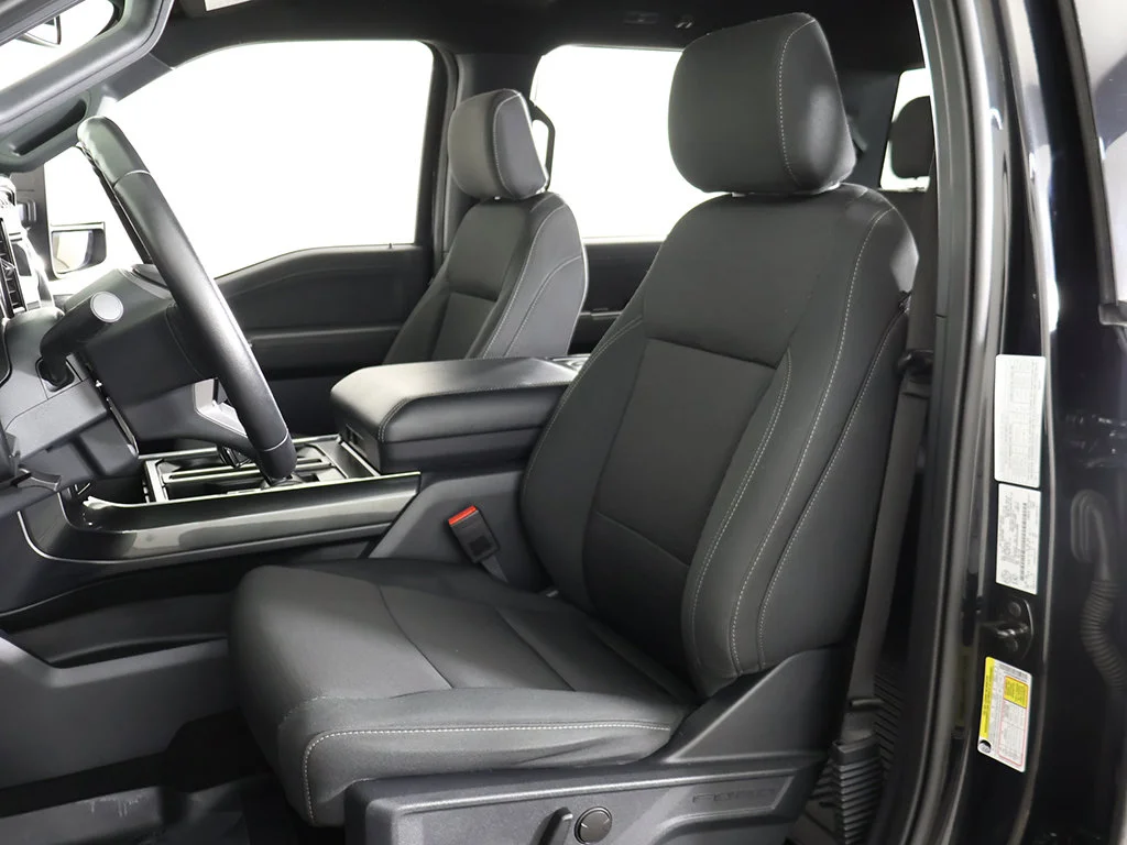 Used 2022 Agate Black Metallic Ford XLT image 32