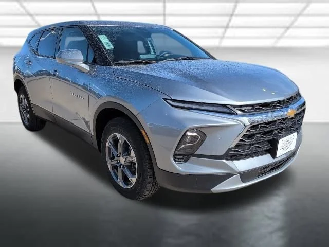 2026 Chevrolet Blazer 2.0T 2LT AWD's photo