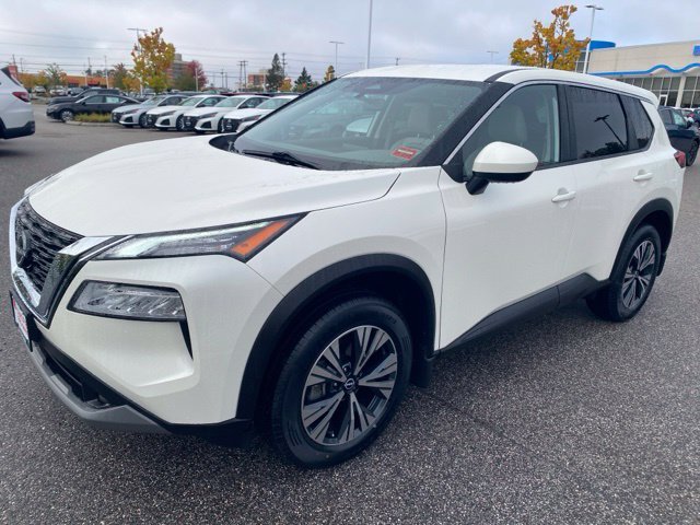 Certified Used 2023 Pearl White Nissan SV image 32