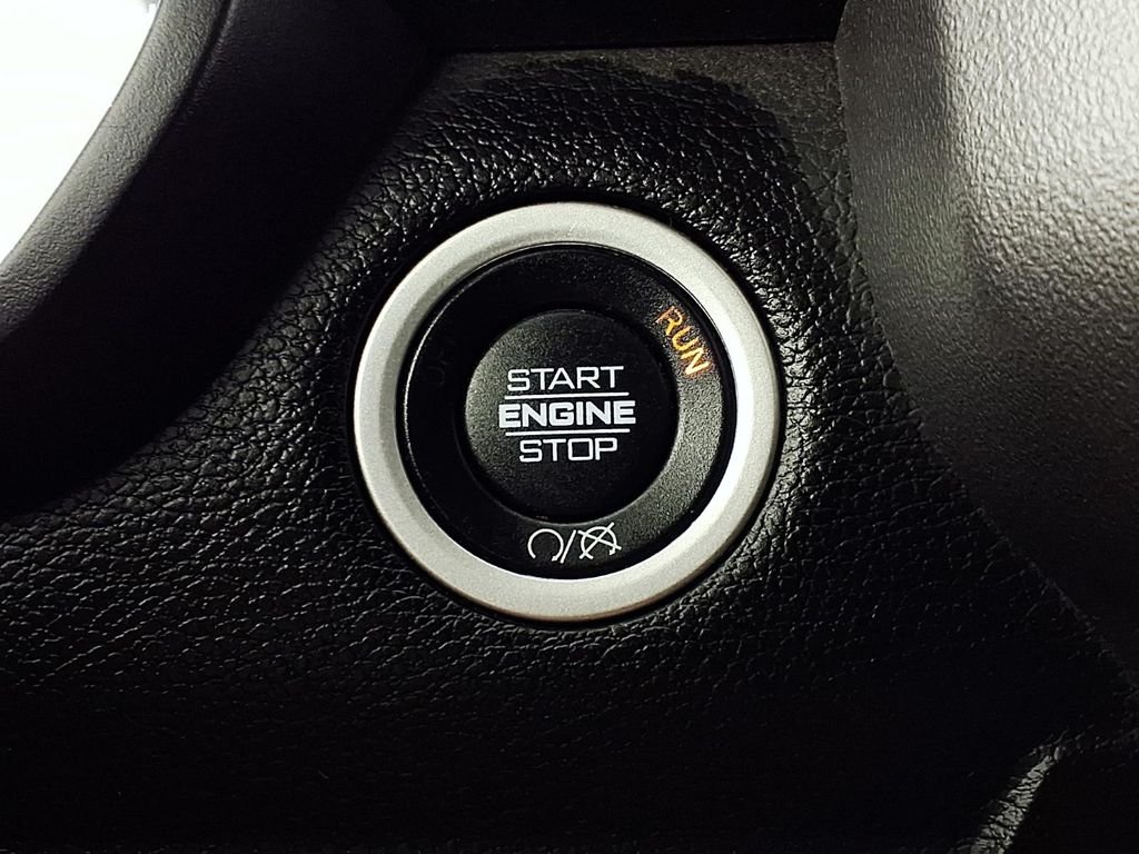 Used 2024 White Ram Big Horn image 17