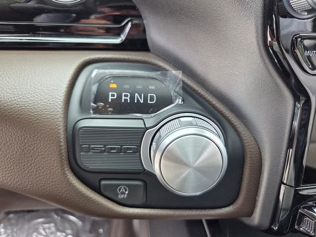 New 2026 Forged Blue Metallic Exterior Paint RAM Laramie image 12