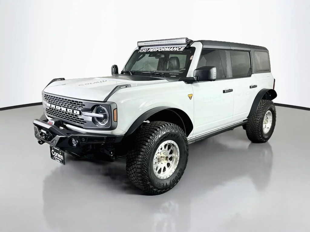 New 2026 Avalanche Ford Badlands image 5