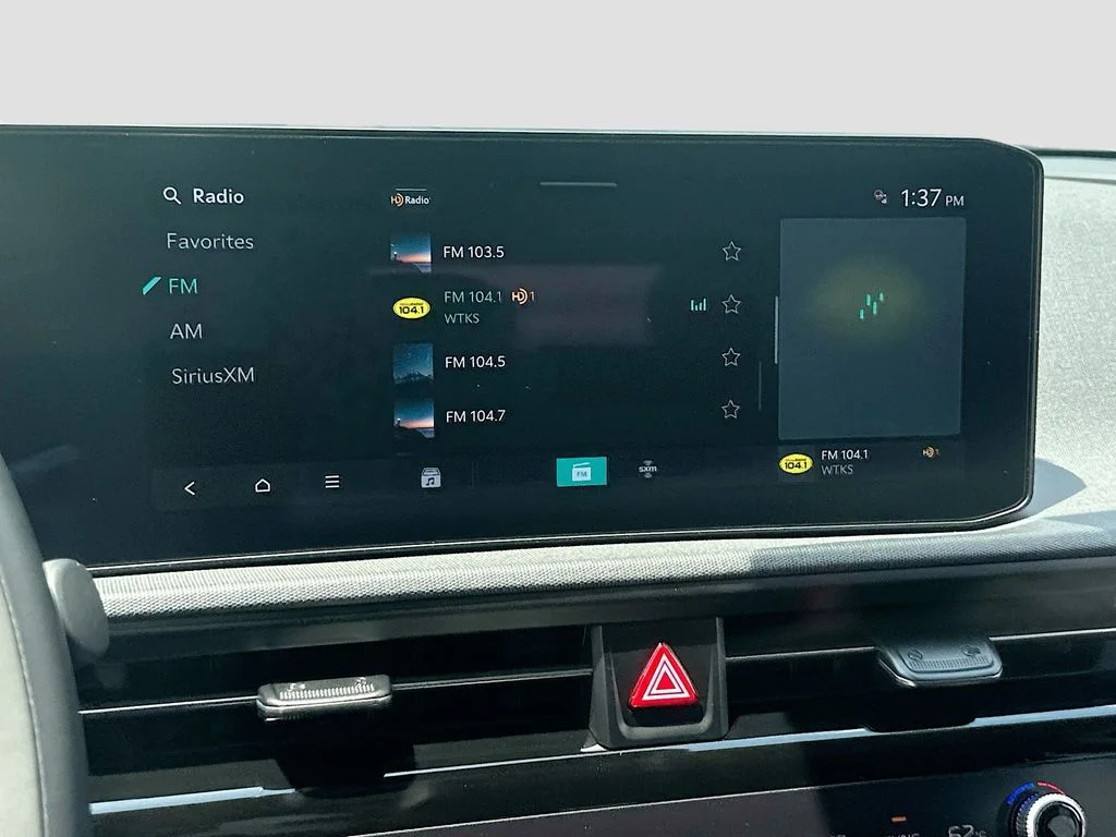 New 2026 Wolf Gray Kia LIGHT image 15