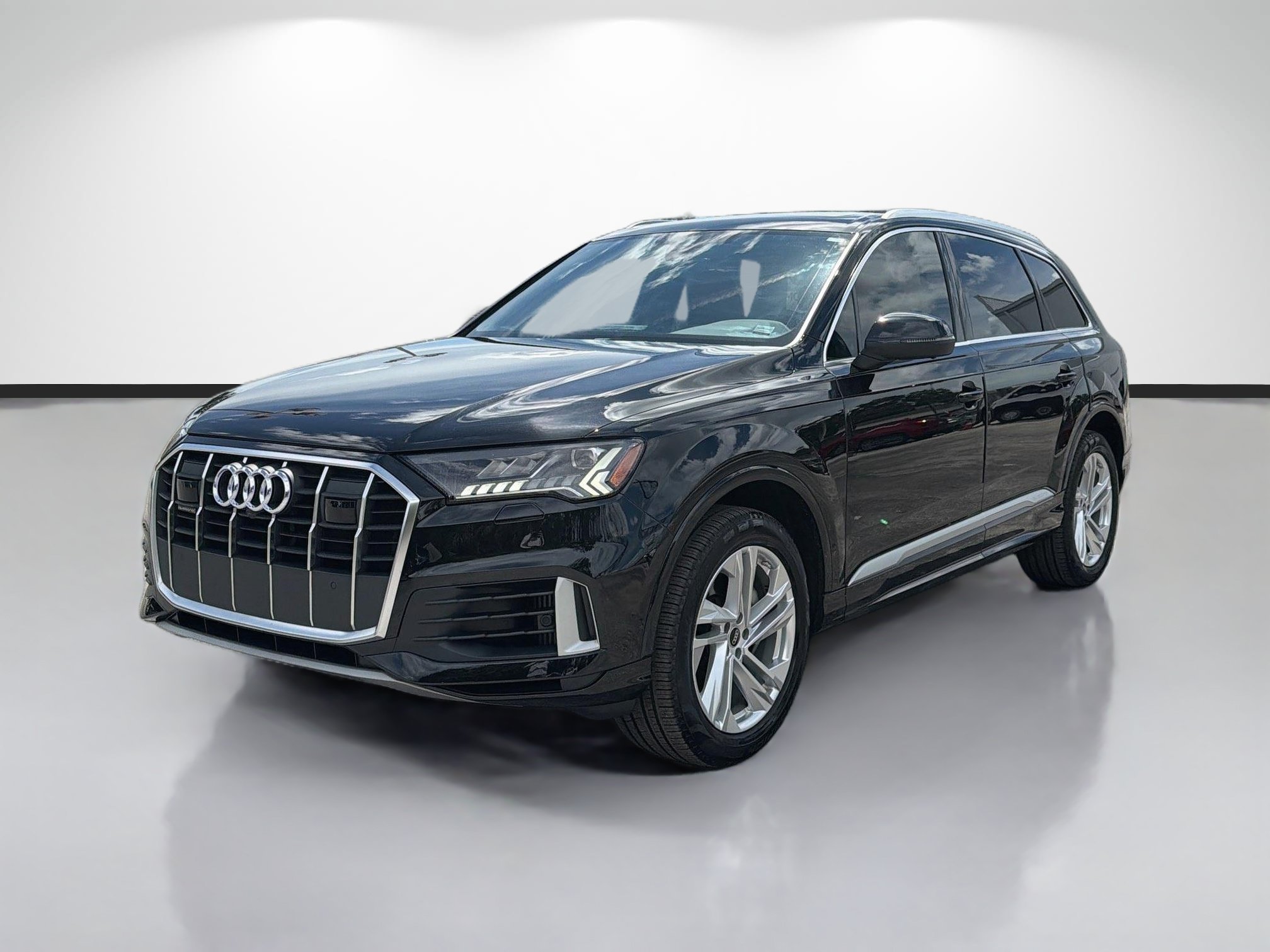 Used 2023 Black Metallic Audi Premium Plus image 7