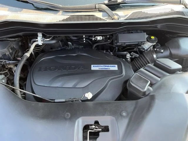 Used 2017 Black Honda RTL-T image 26