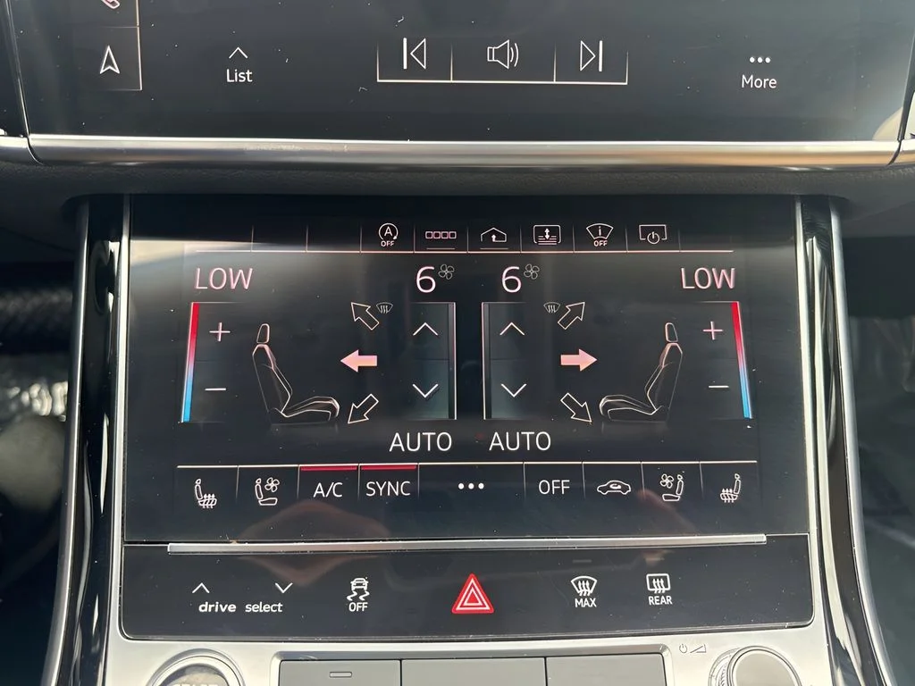 Used 2021 White Audi L 55 image 20