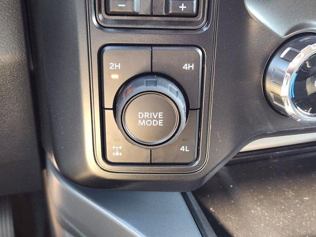 New 2026 Agate Black Metallic Ford F-250® Lariat® image 39