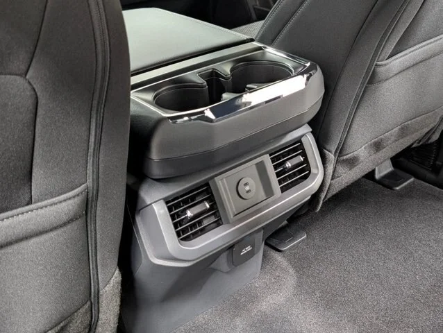 New 2026 Agate Black Metallic Ford XLT image 50