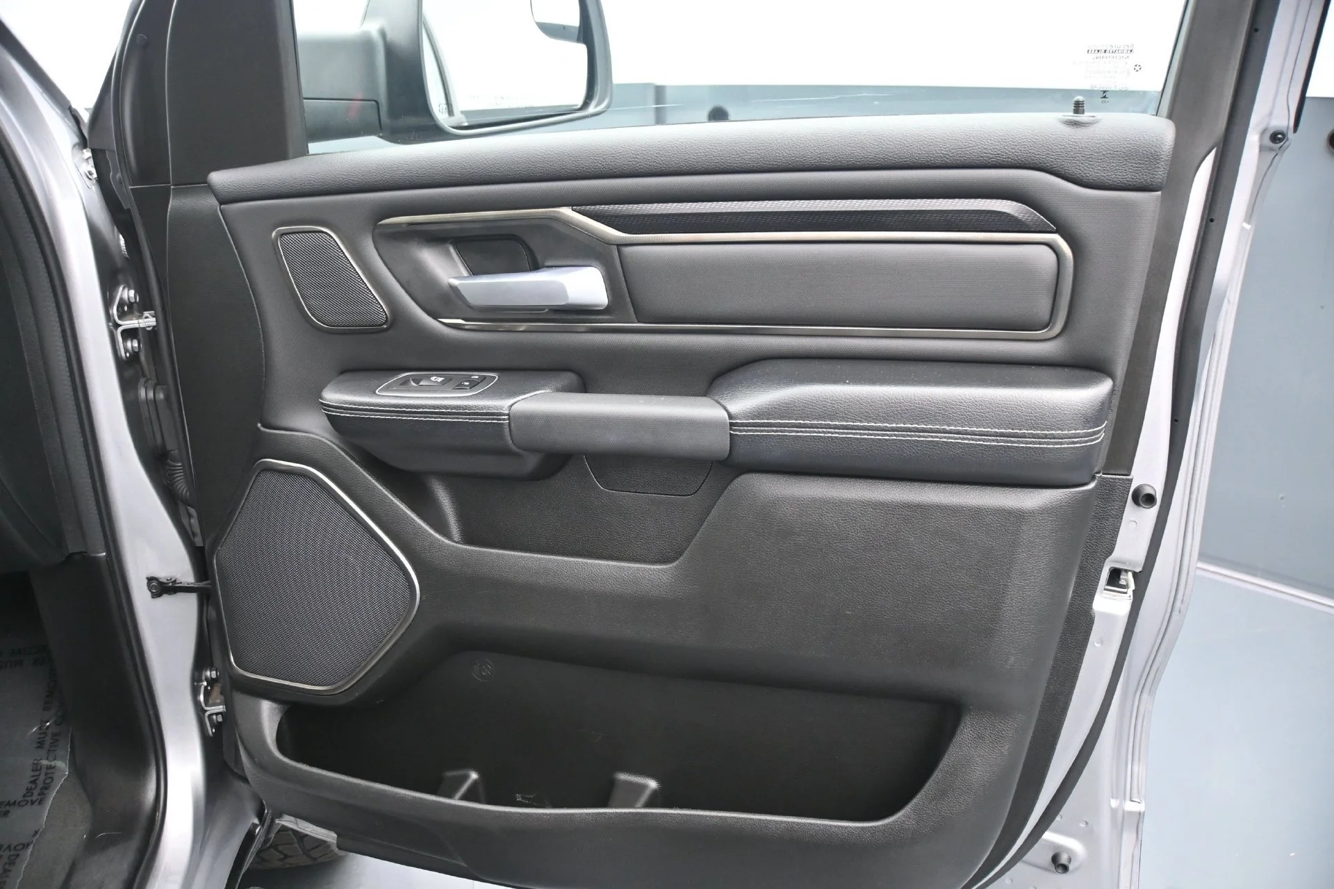 Used 2023 Billet Silver Metallic Clearcoat Ram Rebel image 13