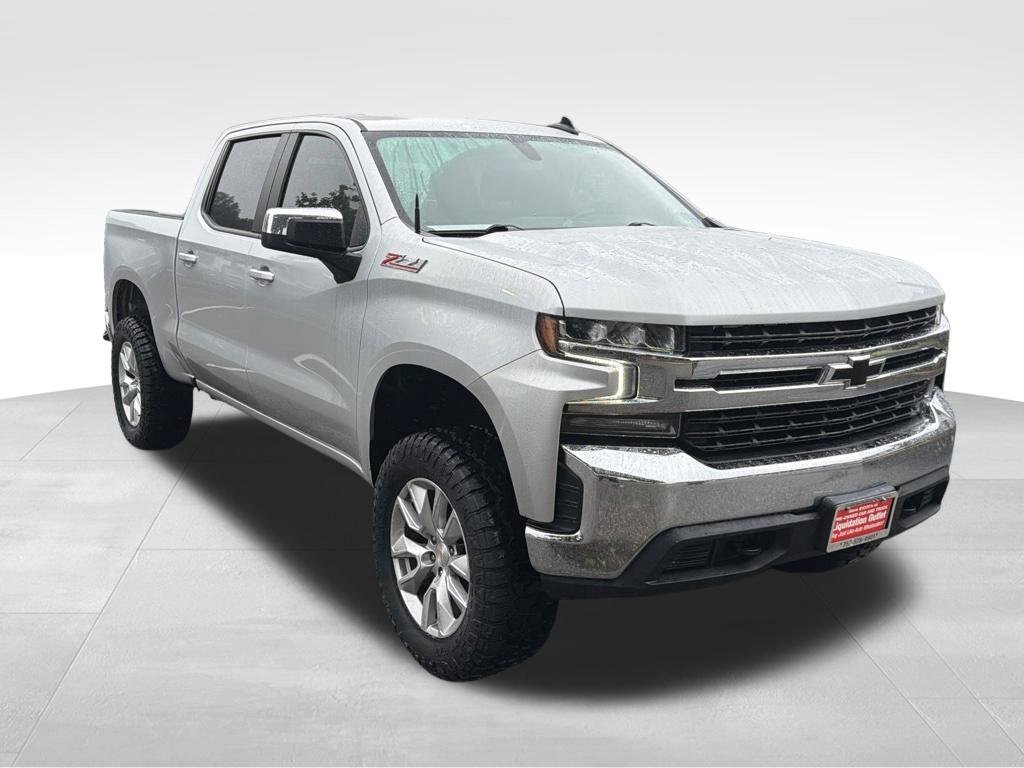 Used 2021 Silver Chevrolet LT image 4