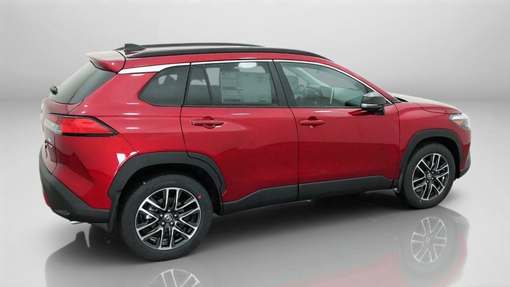 New 2026 Soul Red Crystal Toyota XLE image 8