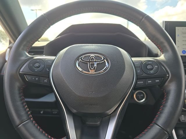 2023 Toyota RAV4 SE - Photo 26