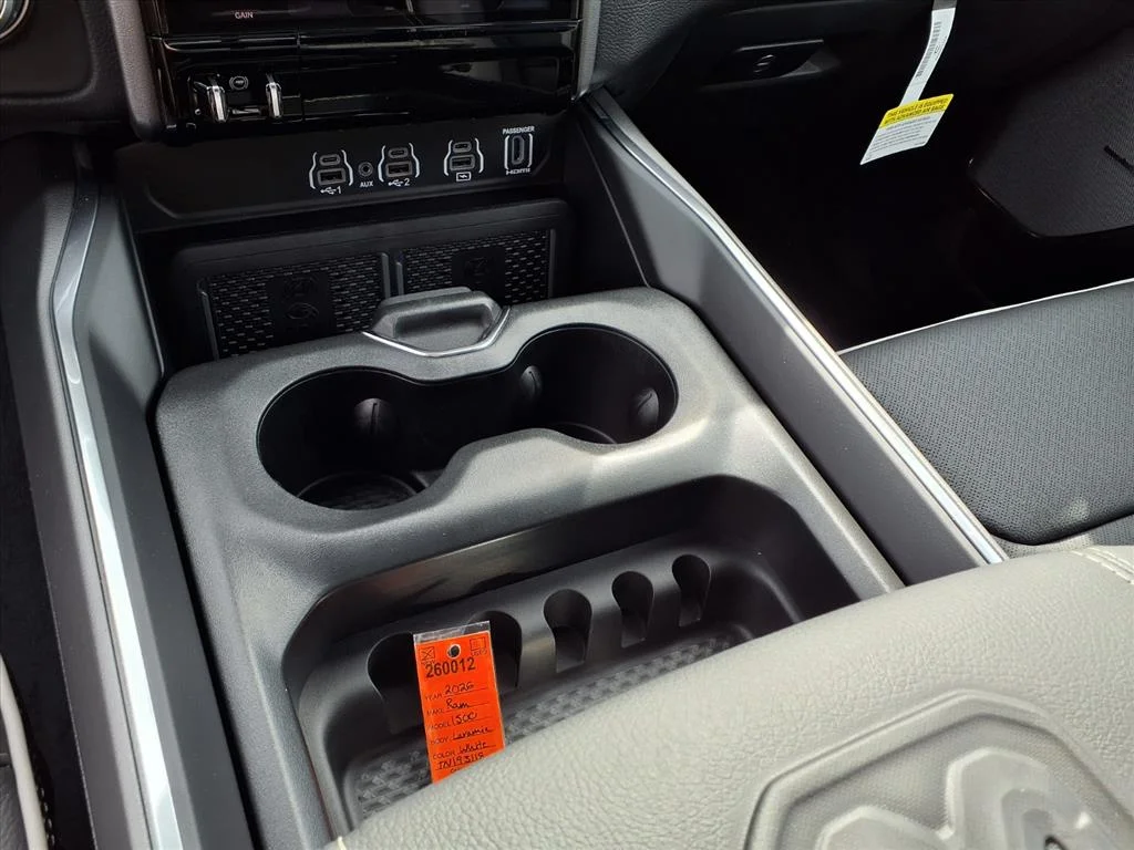 2026 RAM 1500 Laramie - Photo 10