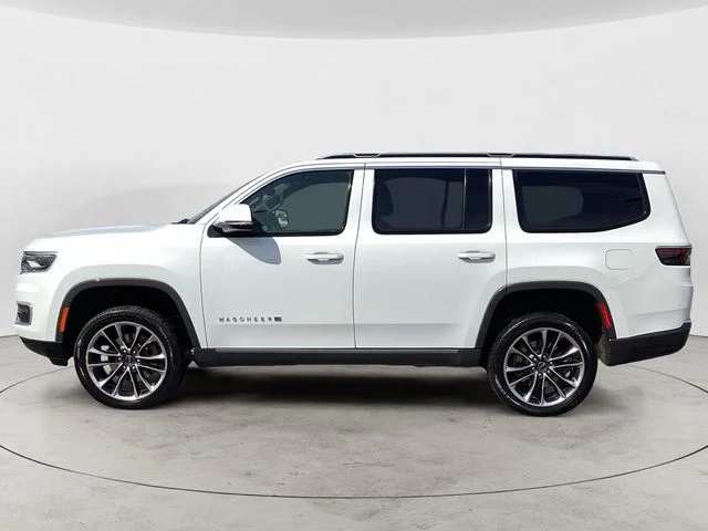 Used 2022 Bright White Clearcoat Jeep Series III image 2