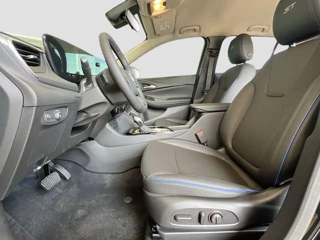 2026 Buick Encore GX Sport Touring - Photo 15