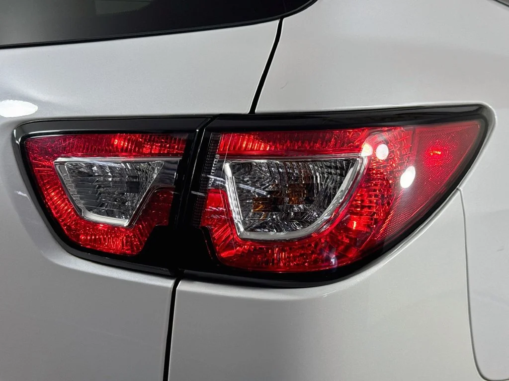 Used 2017 Beige Chevrolet Premier image 34