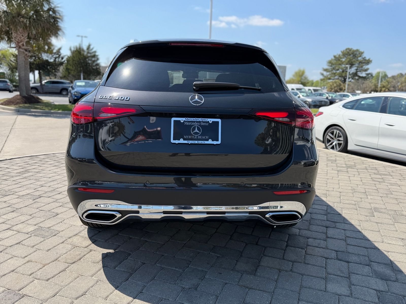 New 2026 Graphite Gray Metallic Mercedes-Benz GLC 300 image 10