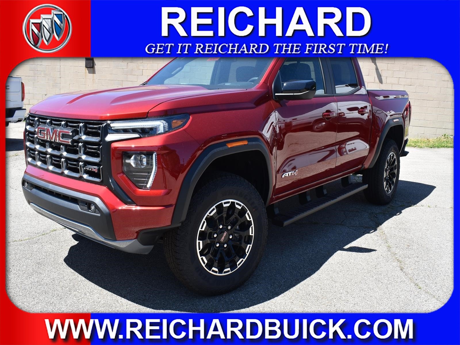 2026 GMC Canyon 4WD AT4 Crew Cab Short Box's photo