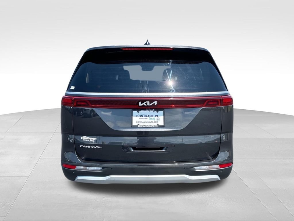 Used 2024 Gray Kia LX image 7