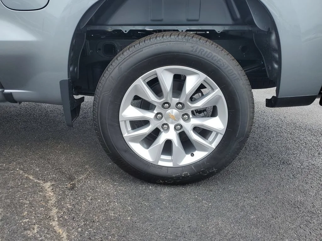 New 2026 Sterling Gray Metallic Chevrolet Custom image 37