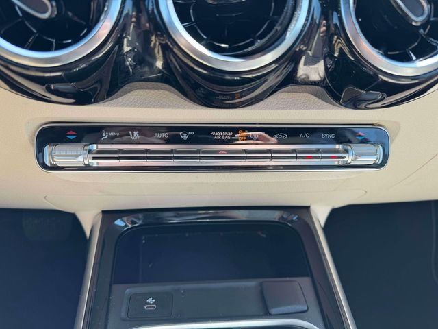 Used 2026  Mercedes-Benz GLB 250 image 29