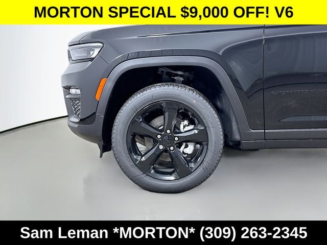 New 2025 Diamond Black Crystal Pearl-Coat Exterior Paint Jeep Limited image 31