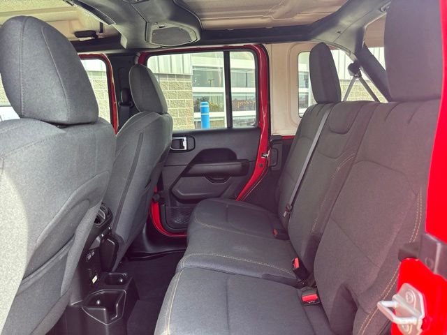 Used 2025 Red Jeep Sahara image 32