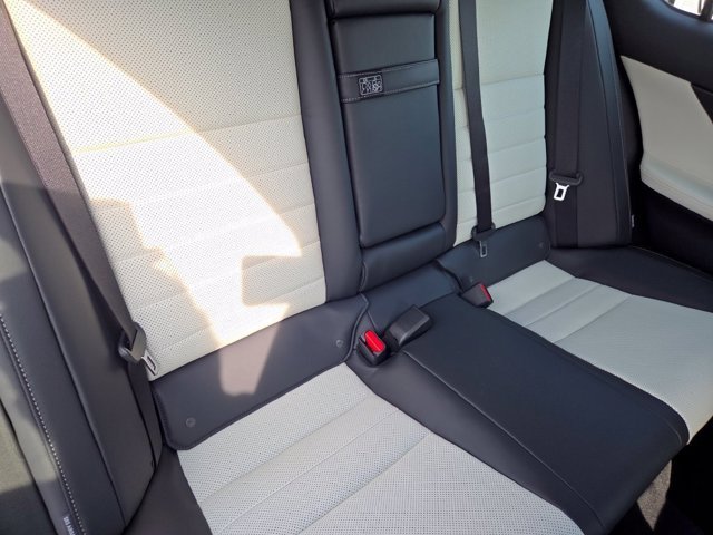 New 2026 Ultra White Lexus F SPORT AWD image 37