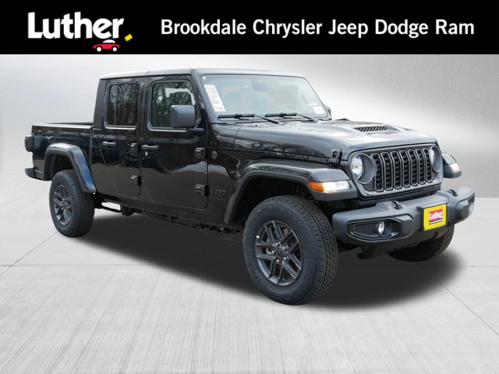 2026 Jeep Gladiator Sport S Auto's photo