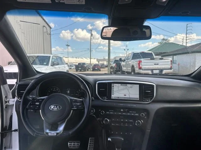 Used 2021 White Kia SX image 28