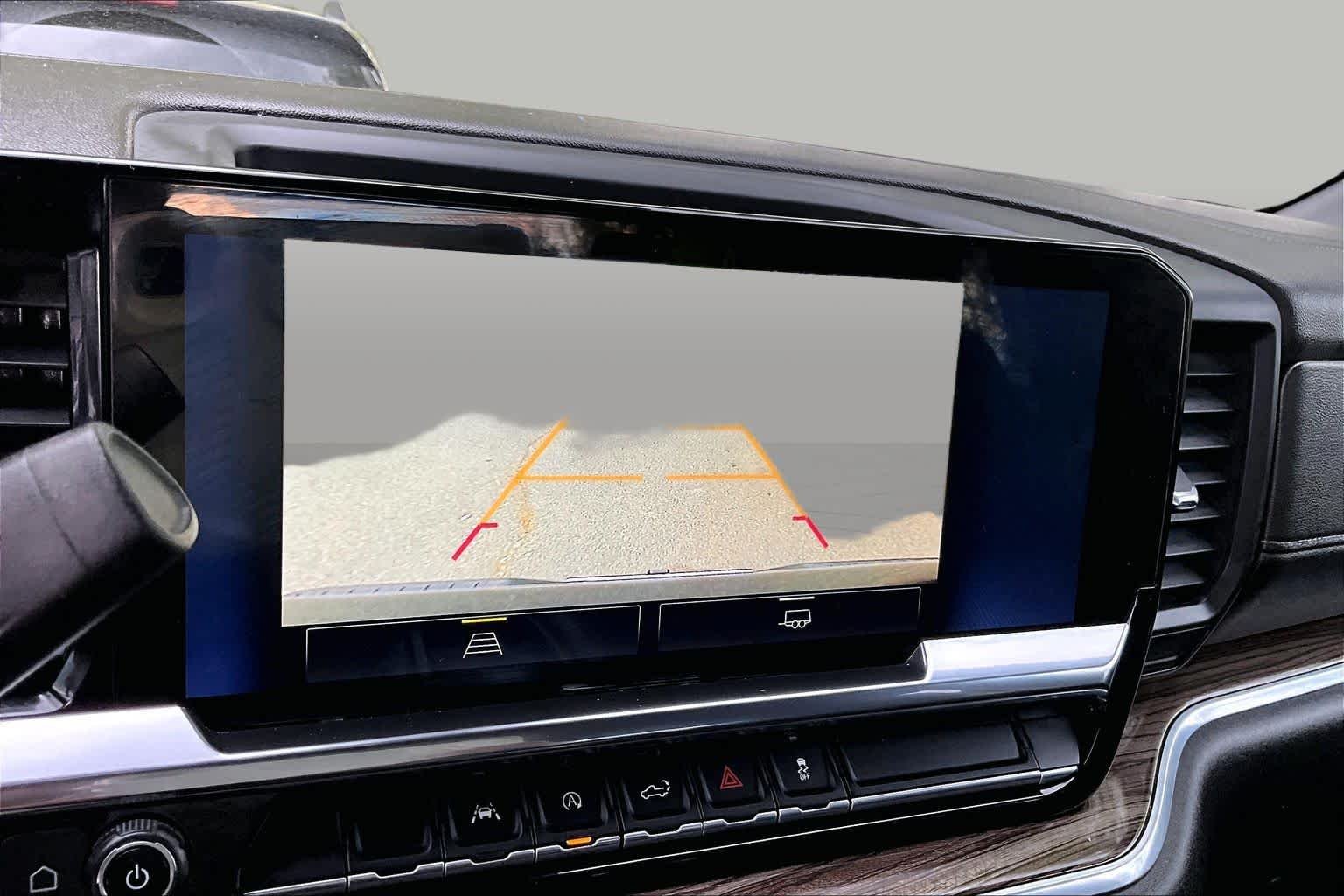 Used 2022 Black Chevrolet LT image 27