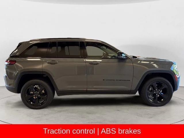 New 2027 Gray Jeep Limited image 6