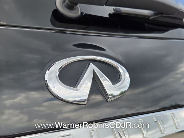 Used 2020 Black INFINITI PURE image 13