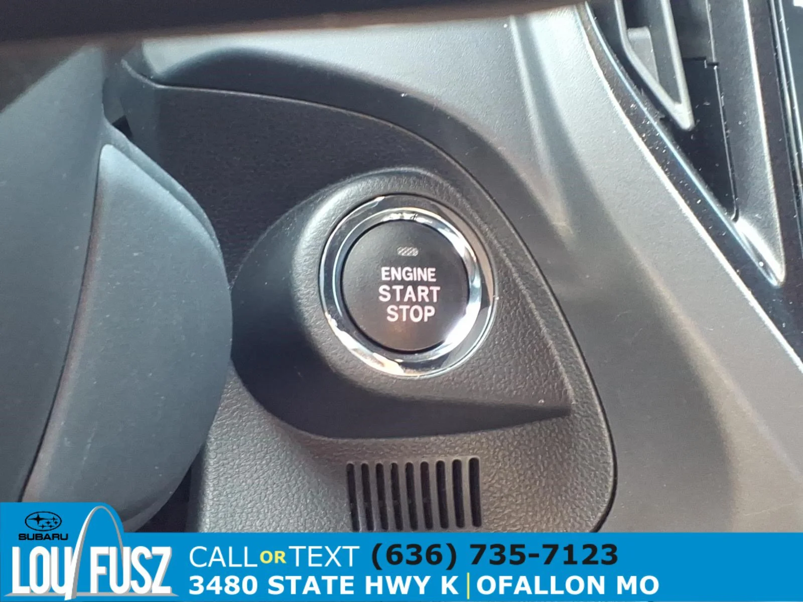 Used 2025 Crystal Black Silica Subaru Premium image 16