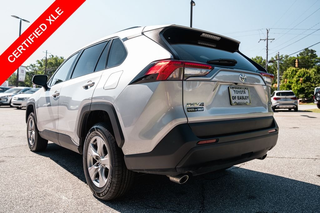 Certified Used 2025 Silver Sky Metallic Toyota XLE image 5